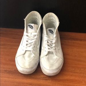 Size 9 White High Top Vans
